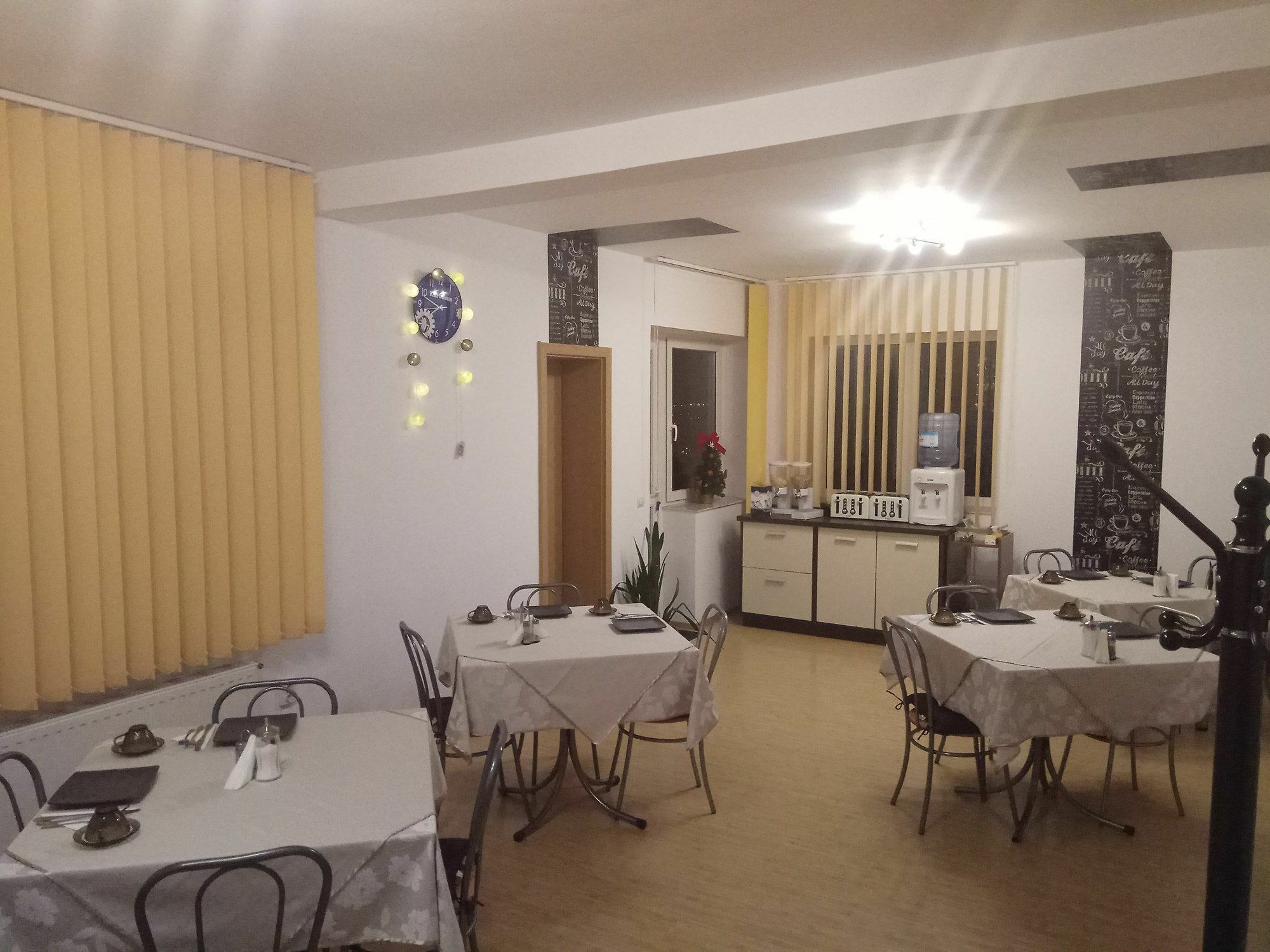 Pensiunea Riunione Brassó Kültér fotó